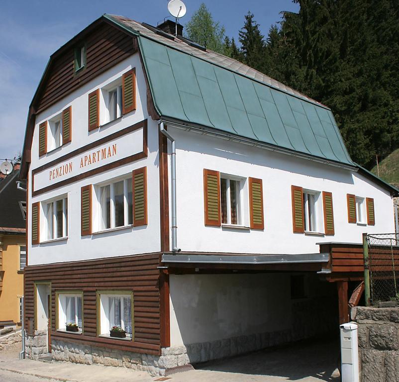 Apartament Janov *
